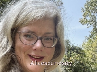 Alicescuriosity