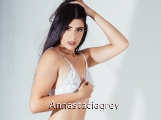 Annastaciagrey