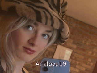 Arialove19