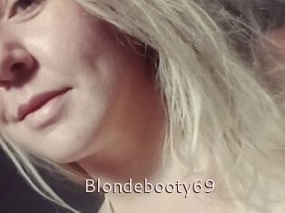 Blondebooty69