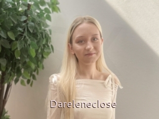 Dareleneclose