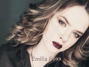 Emilia_Foxx