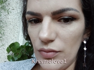 Kissmelove1