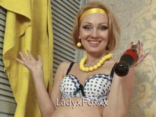LadyxFoxxx