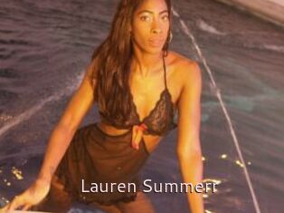 Lauren_Summerr