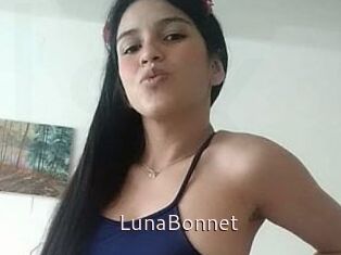 LunaBonnet