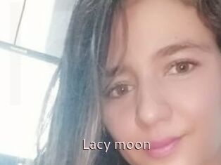 Lacy_moon