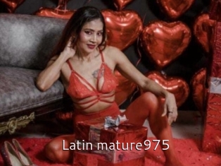 Latin_mature975