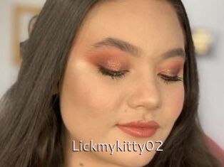 Lickmykitty02