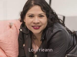Lourrieann