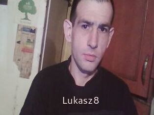 Lukasz8