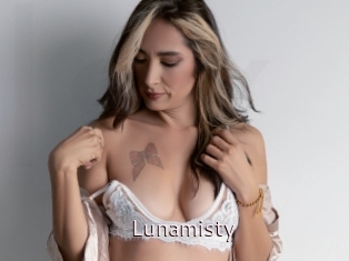 Lunamisty