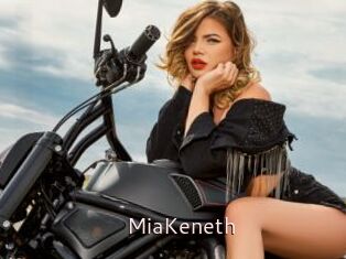MiaKeneth