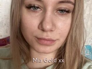 Mia_Gold_xx
