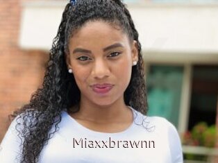 Miaxxbrawnn