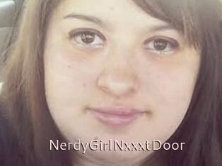NerdyGirlNxxxtDoor