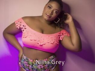 Niina_Grey
