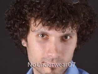 NoUnderwear07