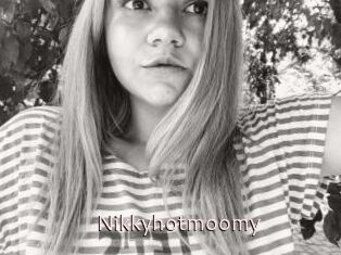 Nikkyhotmoomy