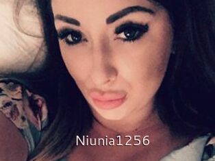 Niunia1256