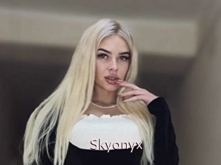 Skyonyx