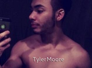 Tyler_Moore