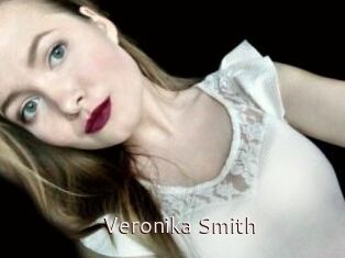 Veronika_Smith