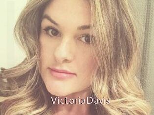 Victoria_Davis