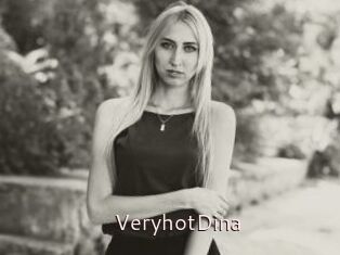 VeryhotDina